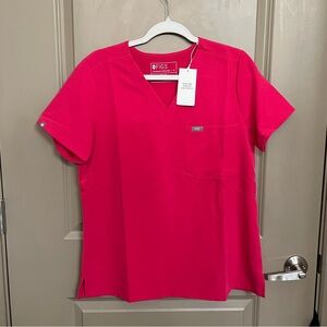 Figs Women's Bright Pink Short Sleeve Top